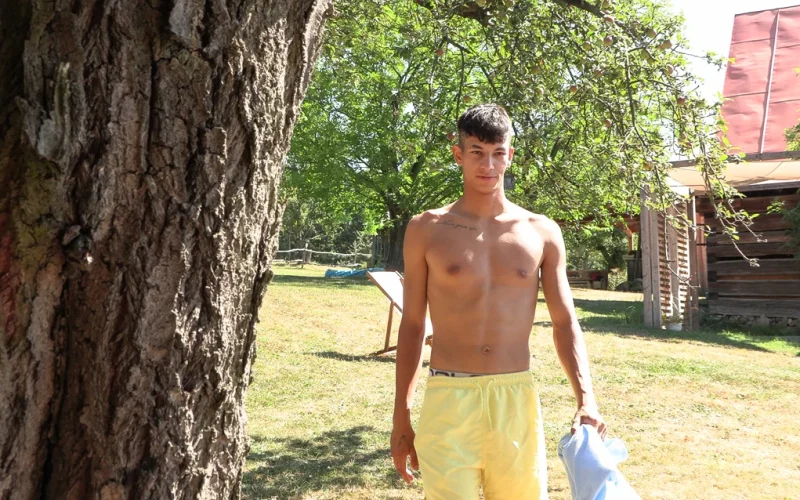 Miguel rivas x1